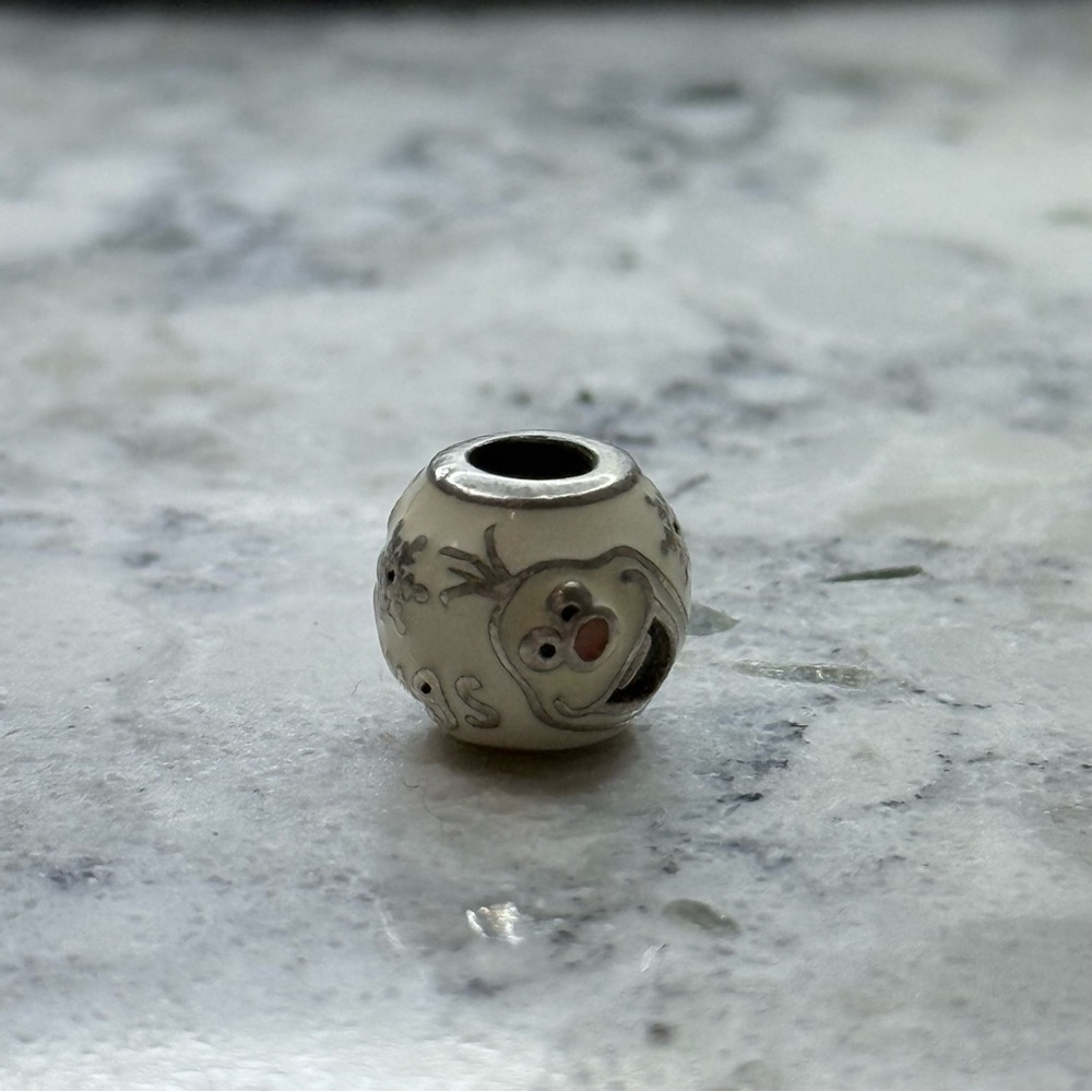 Disney’s Olaf Pandora bead - Picture 4 of 5